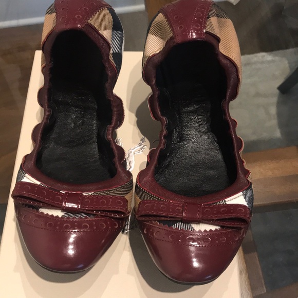 Burberry Shoes - BURBERRY BALLERINA FLATS. BURGUNDY LEATHER TRIM .